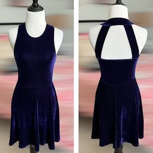 NWOT MINKPINK purple velvet sleeveless cutout skater dress XS new without tags